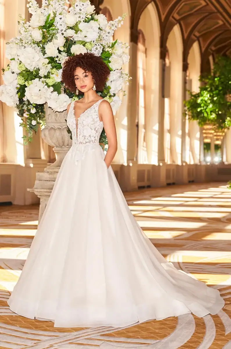 Guide to wedding dress silhouettes