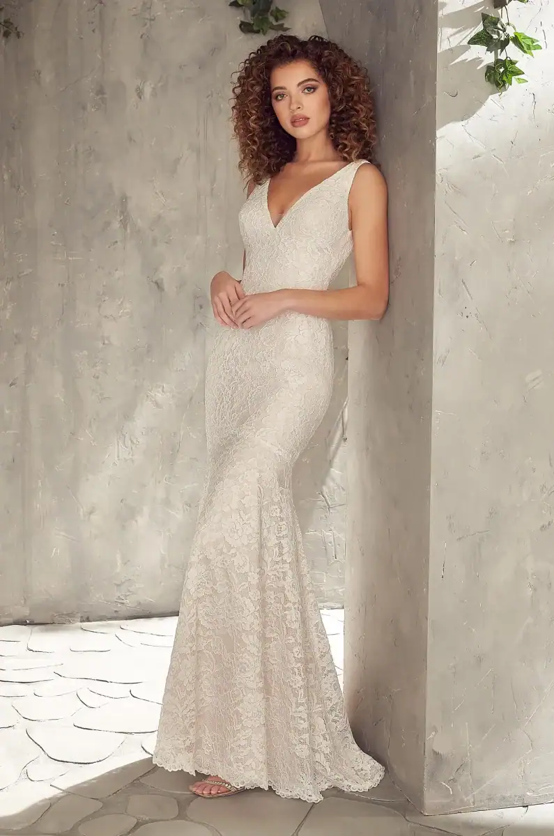 lace wedding dresses