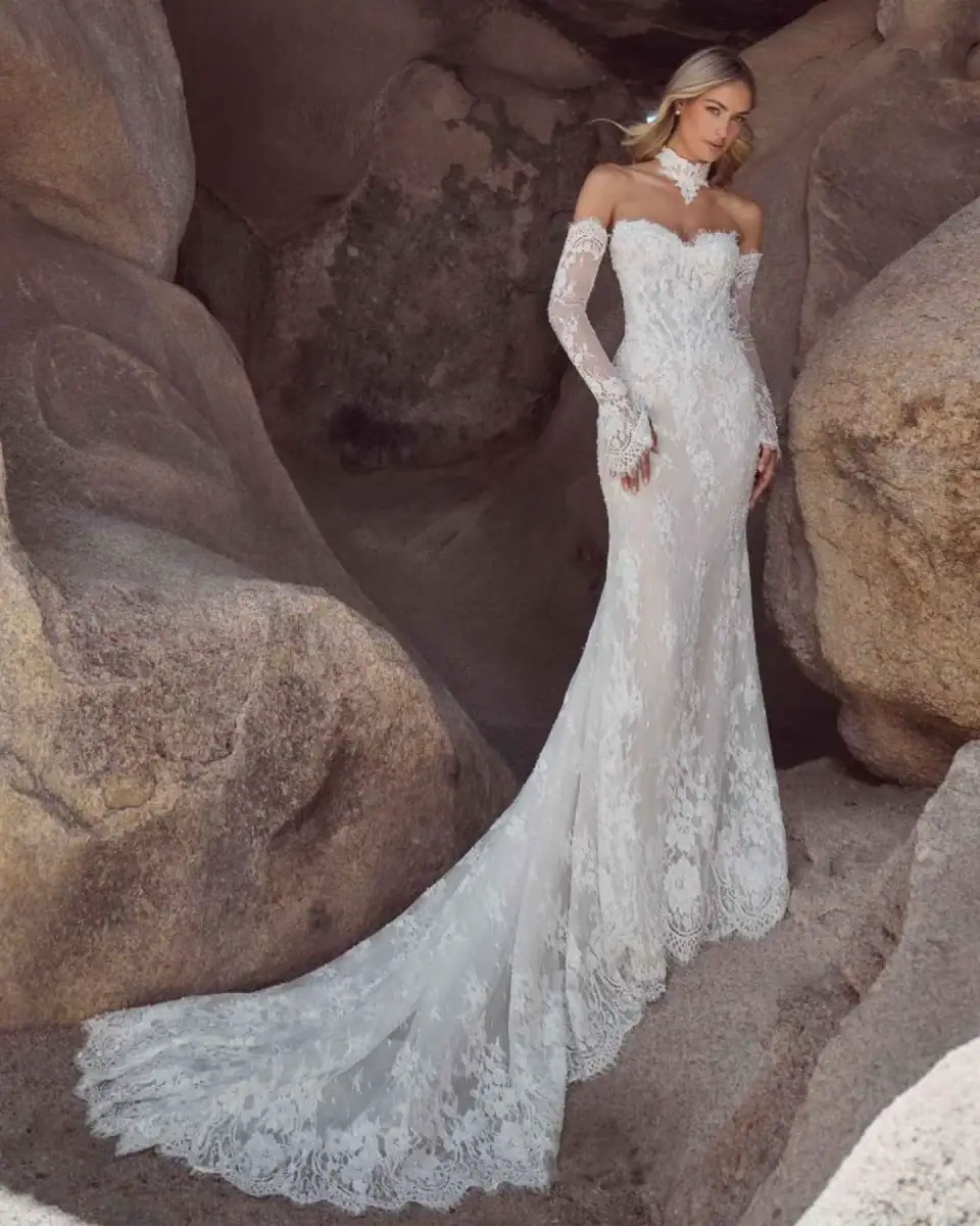 lace fit n flare wedding dress with sweetheart neckline