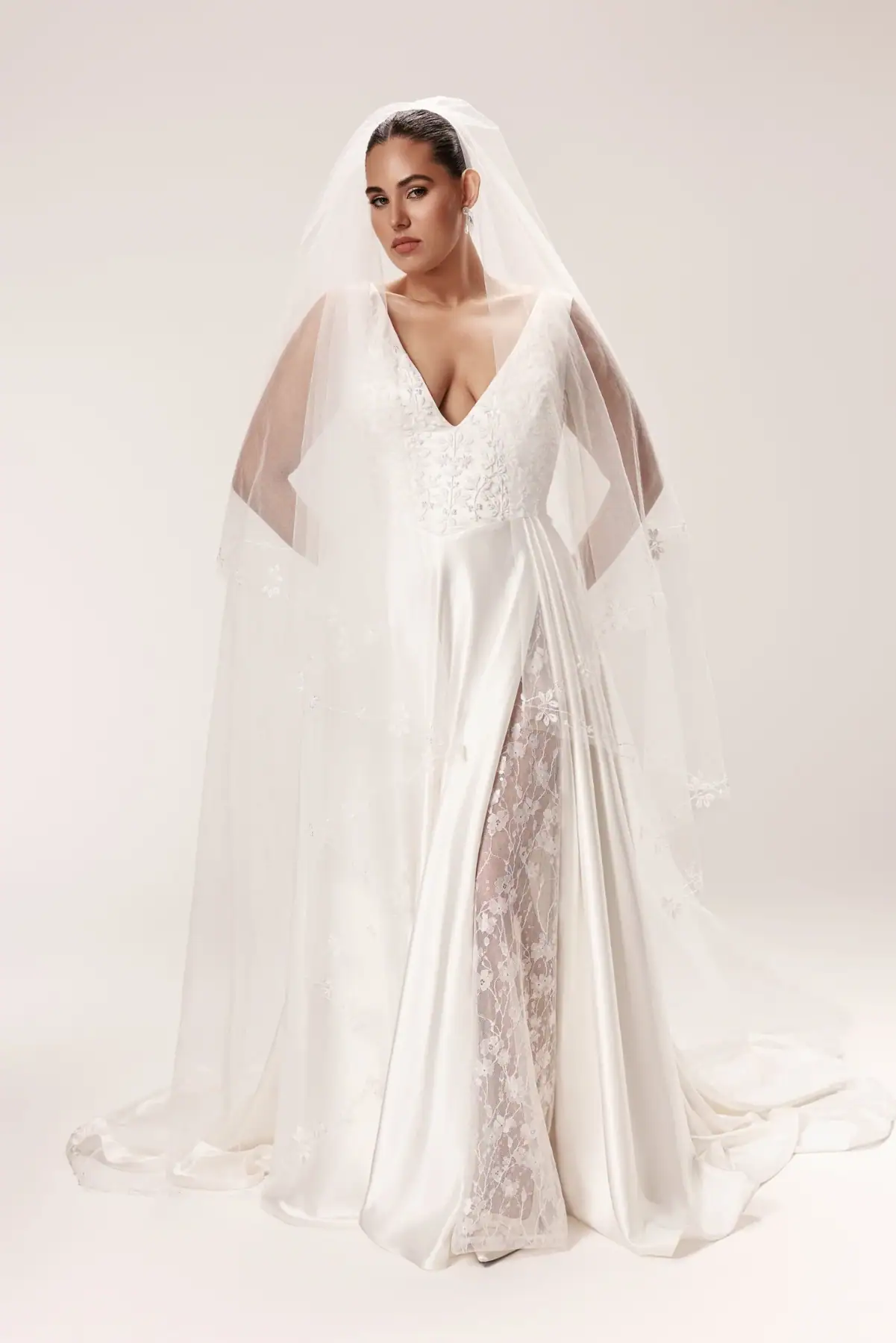 dany girl silky a-line wedding dress with matching veil