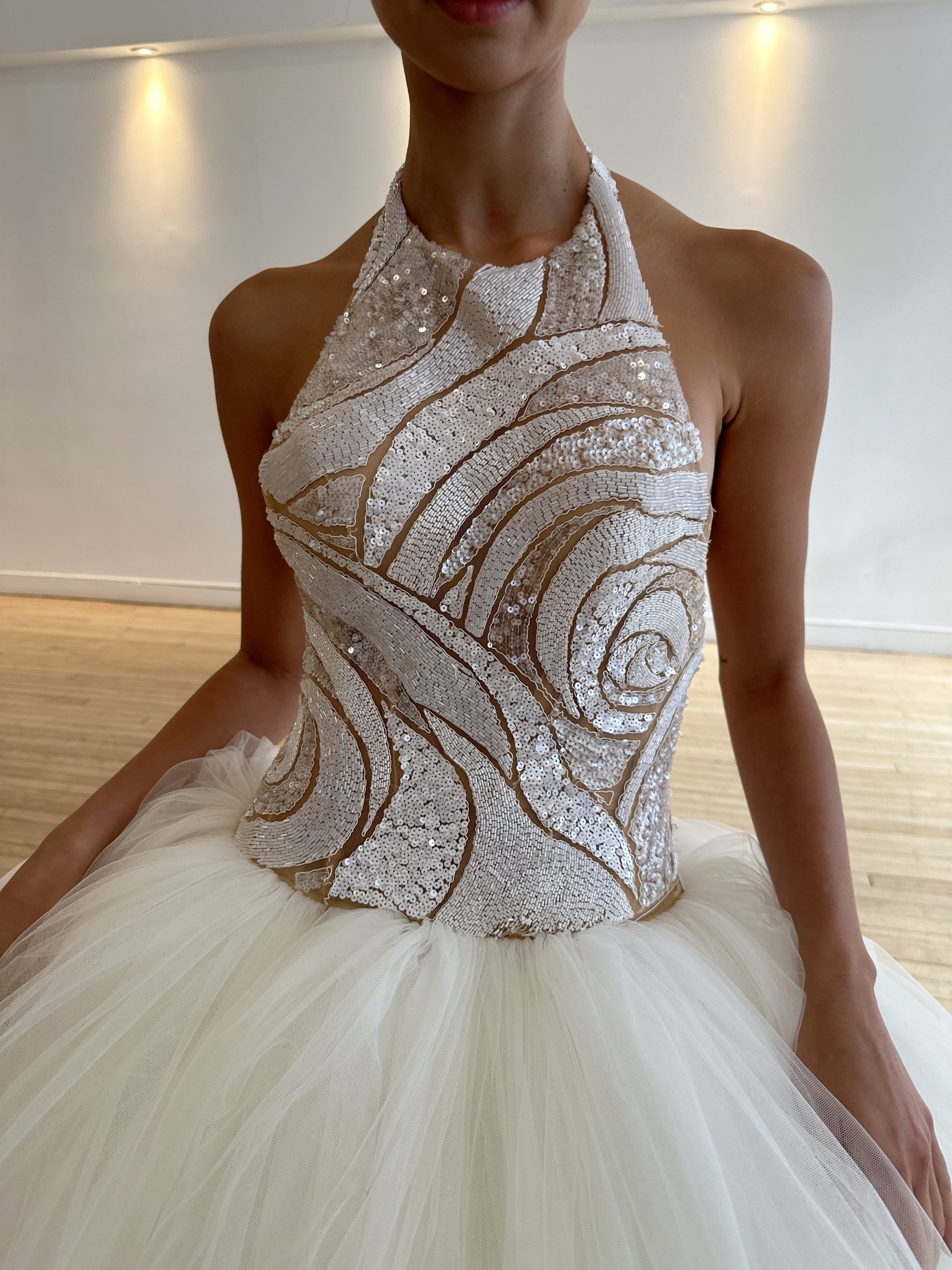 2025 wedding dress trends 