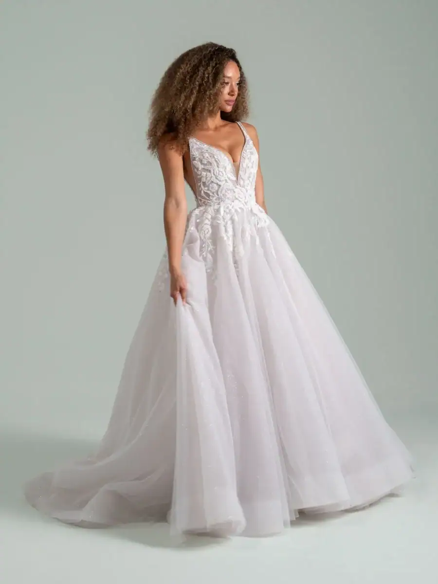 Tulle ball gown with floral appliques