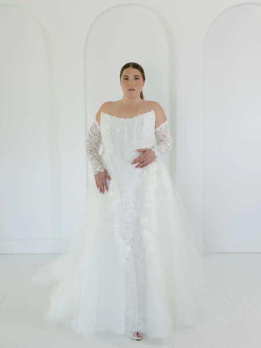 la curve by beccar wedding dress with cat eye bodie and detached long sleeves