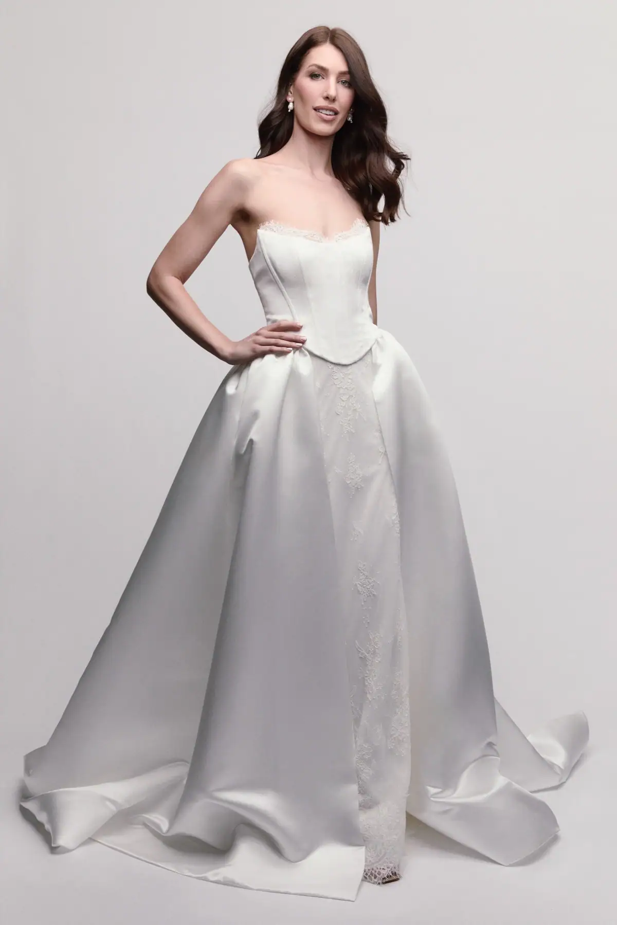 Silky ball gown with basque waist and lace-trimmed neckline
