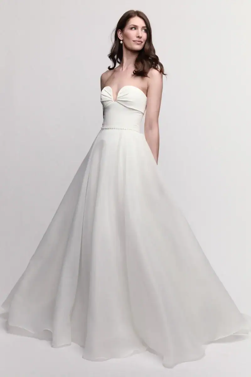 Organza ball gown with sweetheart neckline