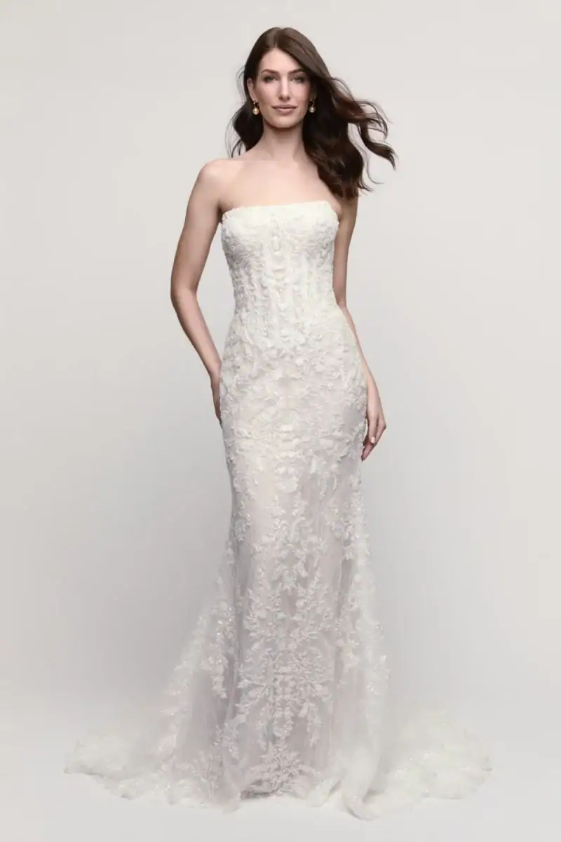 wtoo by watters lace fitted wedding dress with basque waist