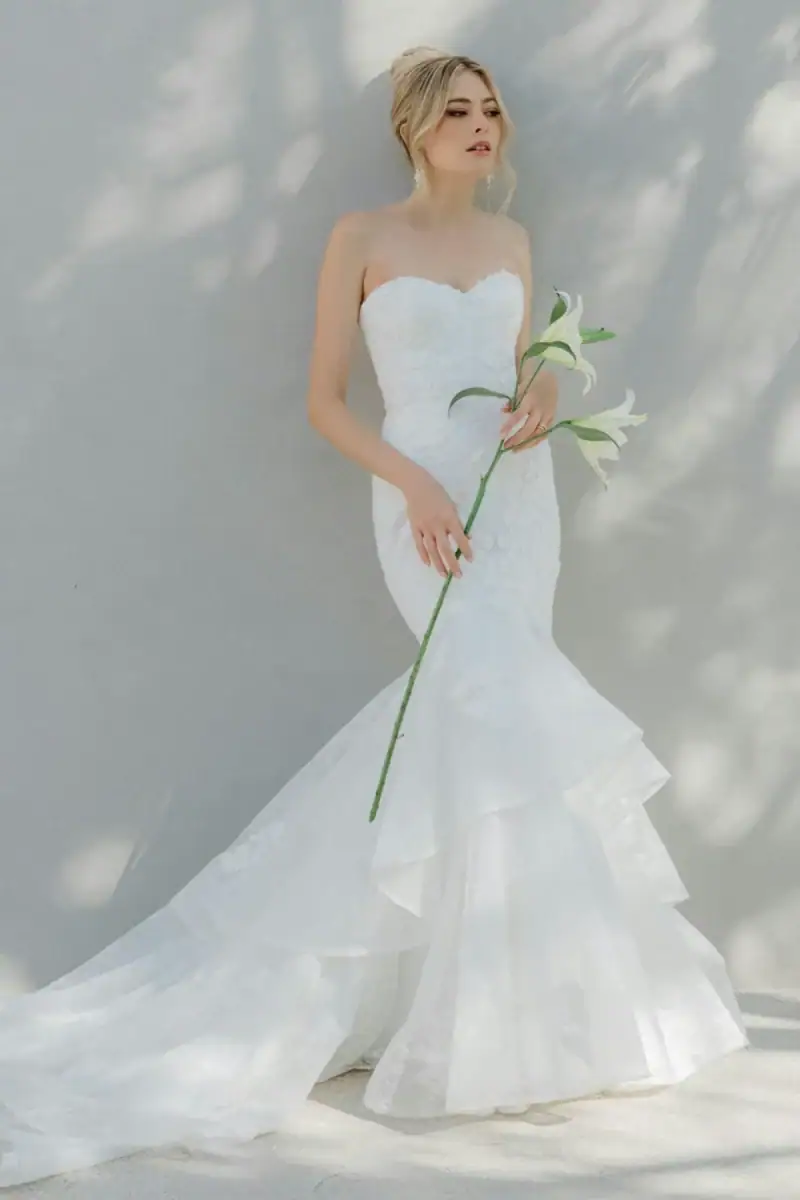 wtoo by watters lace fit n flare wedding dress with tiered skirt