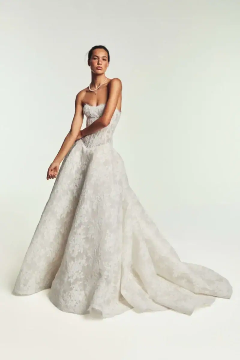 full front of monique lhuillier beloved ivory lace a-line wedding dress with a basque waist and sweetheart neckline