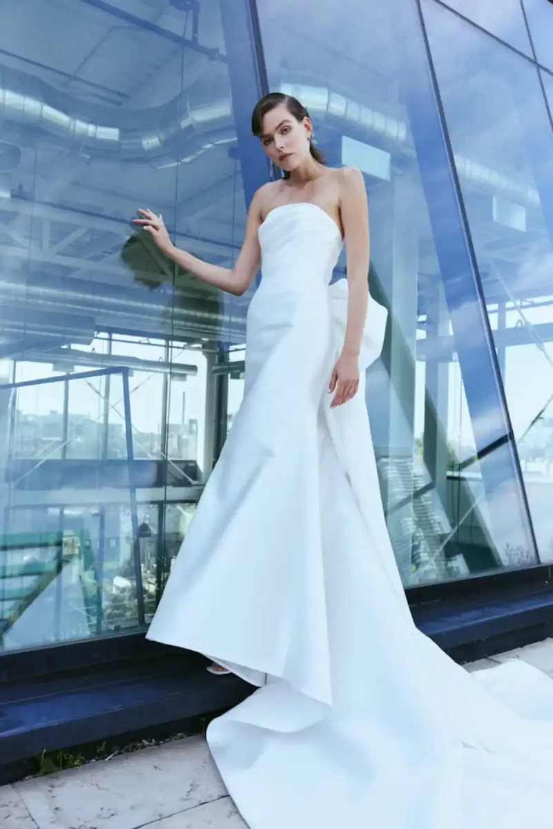 rivini remi fitted strapless wedding dress with crescent neckline