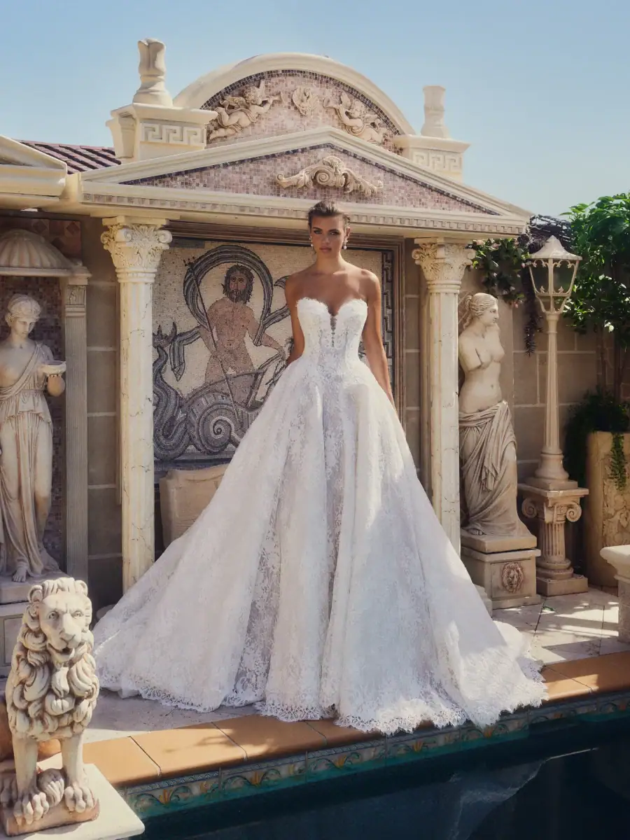 lace wedding dresses
