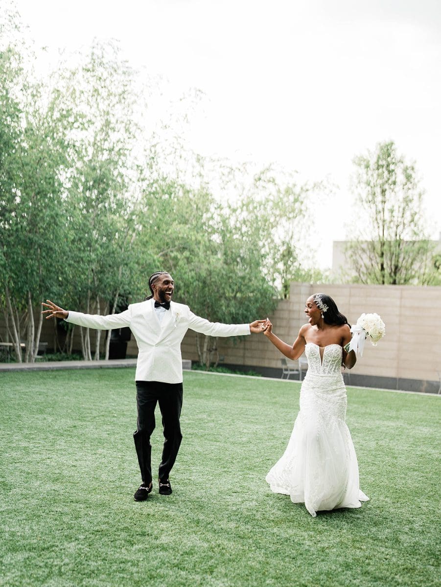Best wedding photographers in Columbus Ohio