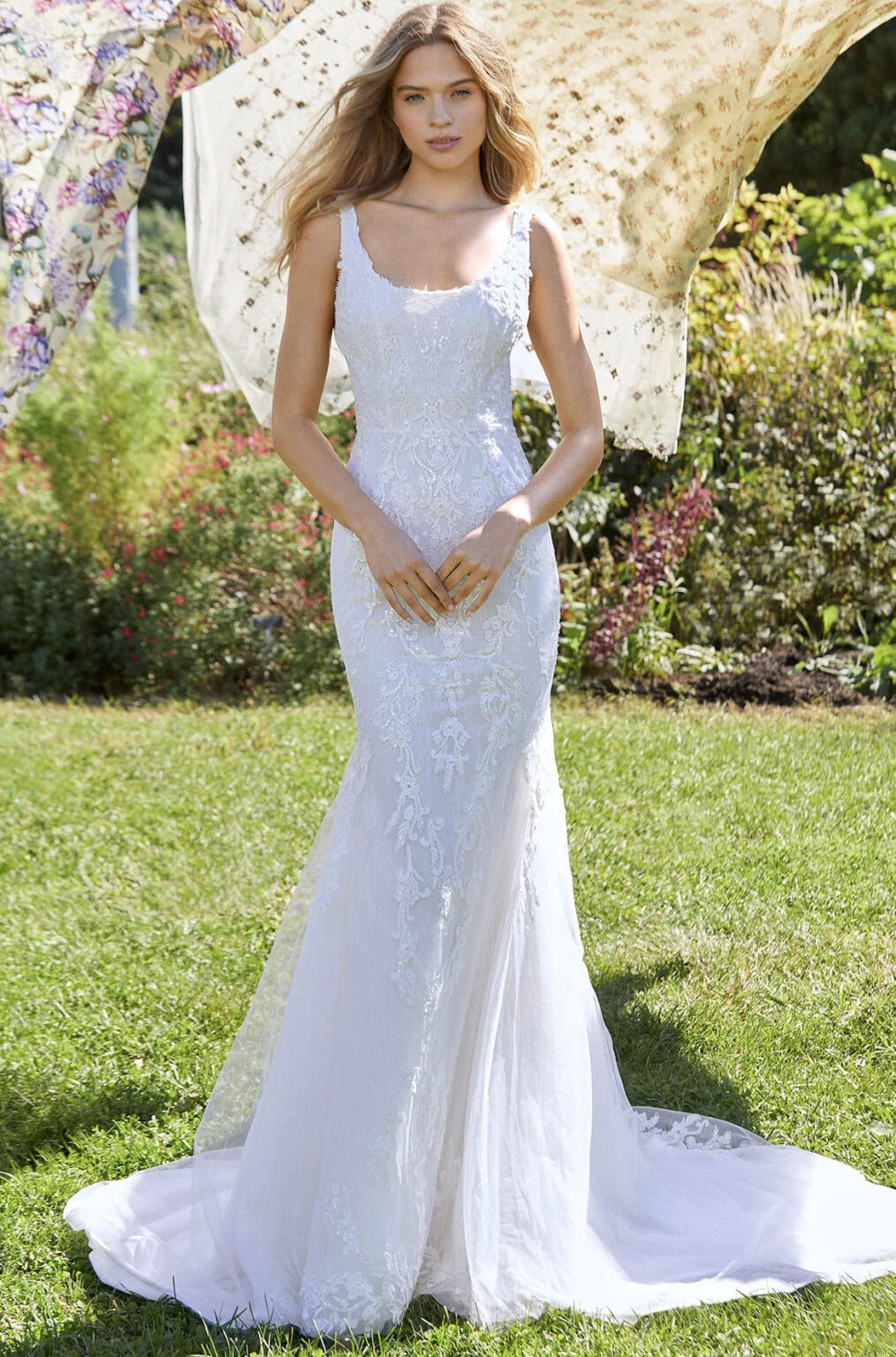 model wearing Ines Di Santo Paola fitted square neckline wedding dress