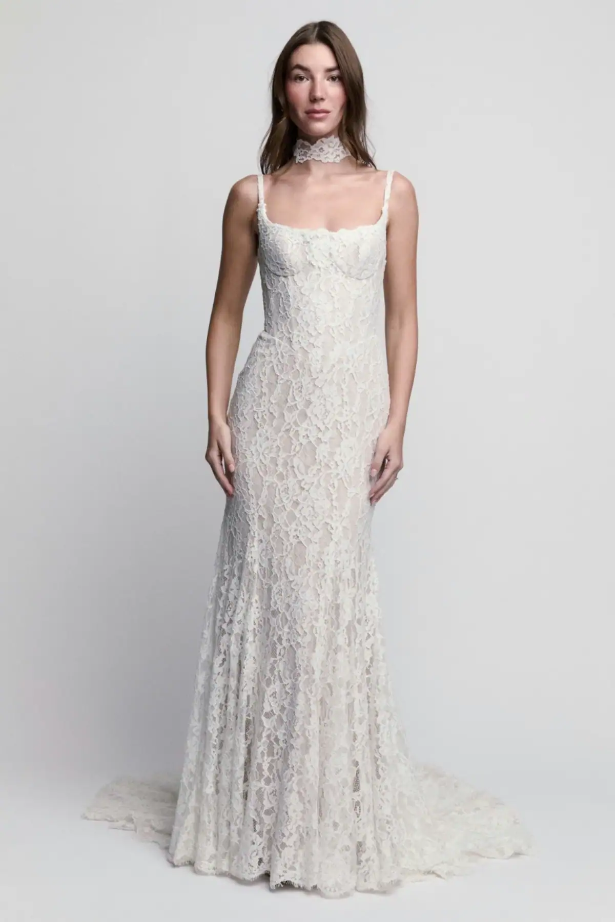 willowby by watters dita lace fitted wedding dress with defined neckline and matching choker