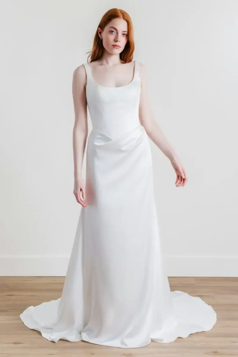 Sheath wedding dress with square neckline and basque waist