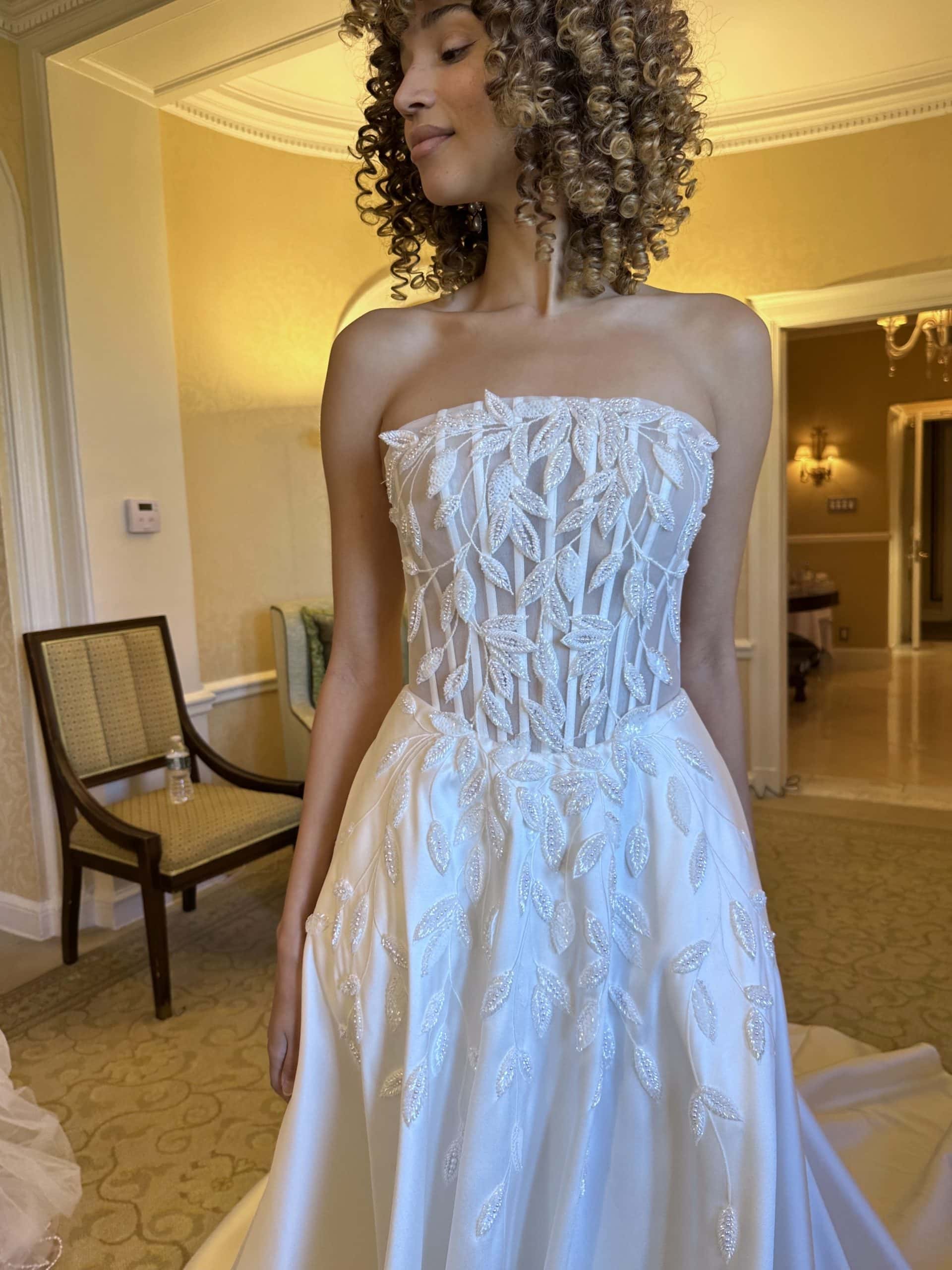 2025 wedding dress trends 