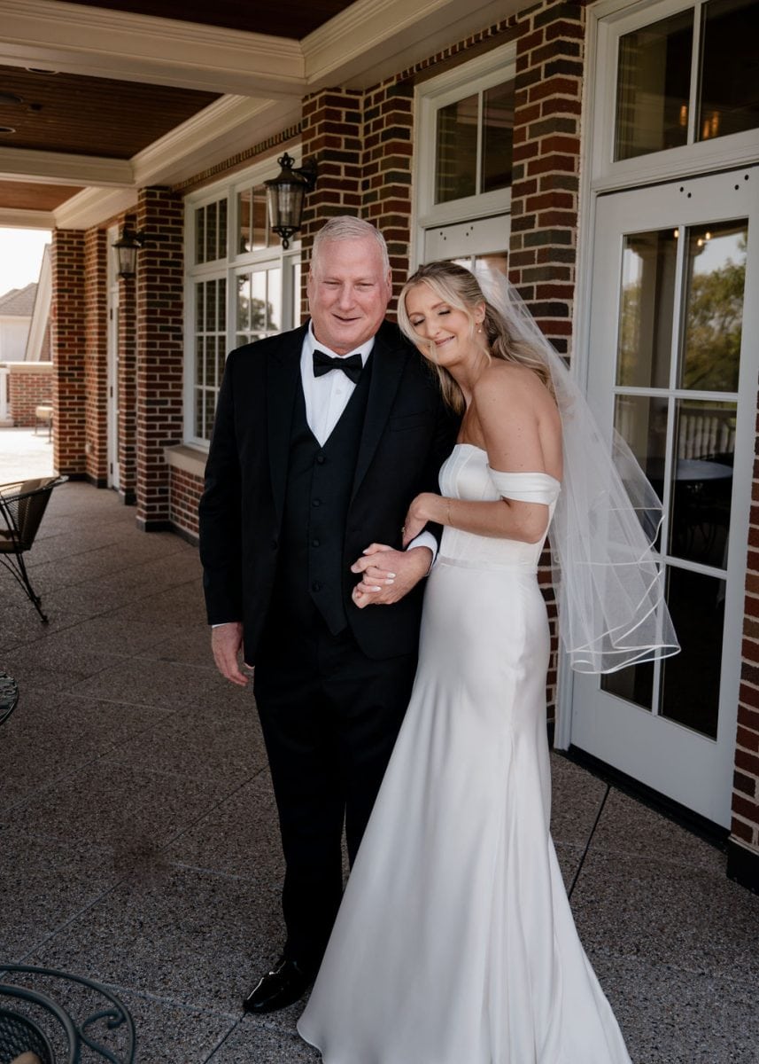 scioto country club wedding real bride halle