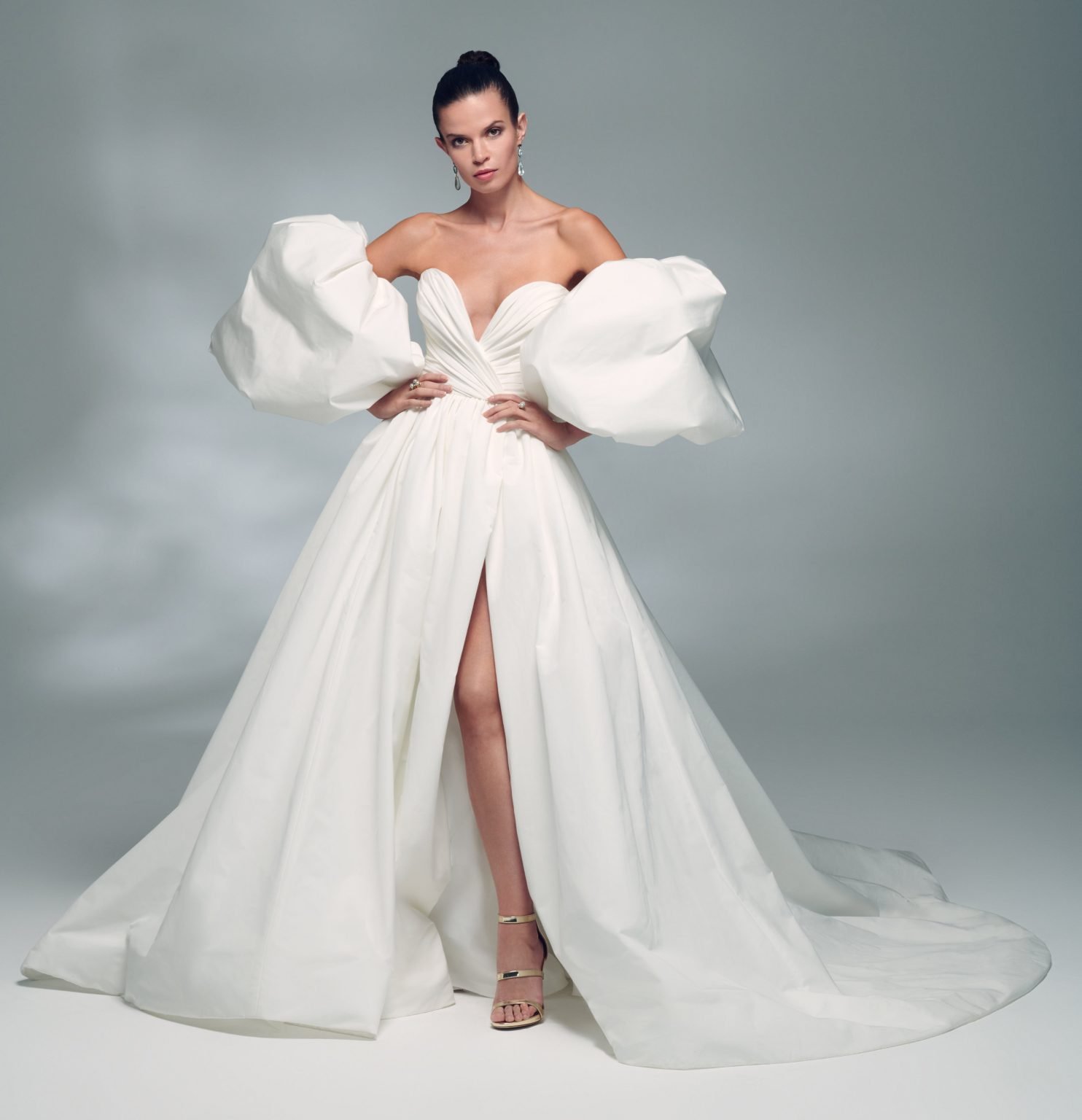 European Summer Wedding Dress Inspiration - La Jeune Mariee
